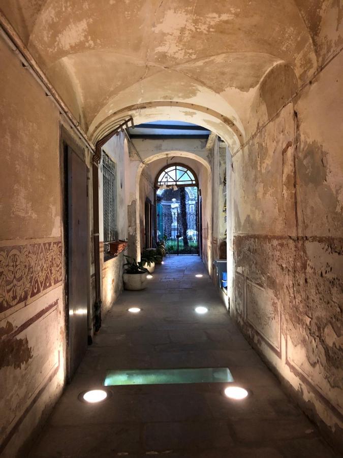 La Dolce Vita Apartment Intra Luaran gambar